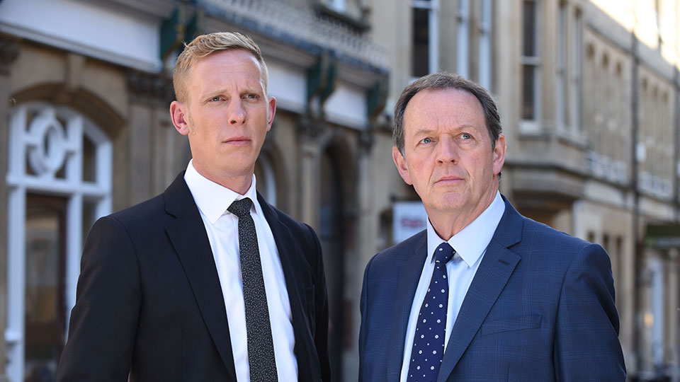 Laurence Fox as DI Hathaway and Kevin Whately as DI Lewis